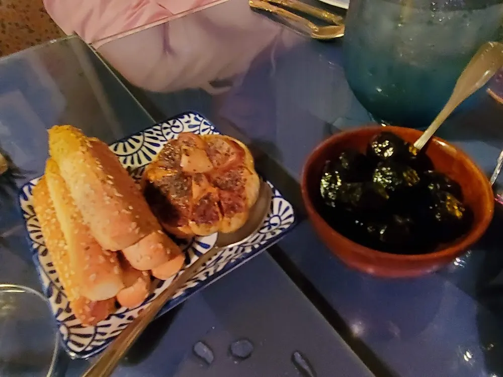 Roasted Garlic with Breadsticks