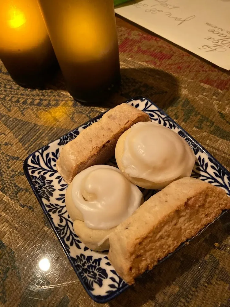 Tortole Knots and Annisette Toasr